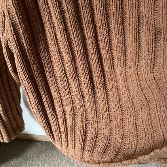 American Eagle Outfitters Chenille Brown Sweater - Picture 6 of 11